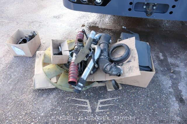 Camión con caja móvil mercedes-benz Kamag Wiesel WBH 25 E4-D