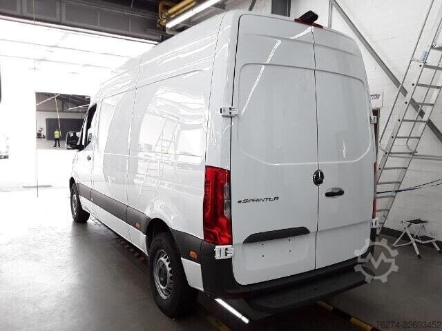Kastenwagen hoch Mercedes-Benz eSprinter Rückkamera Sitzheizung DAB Automatik