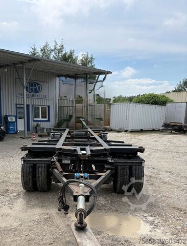 ρυμουλκούμενο εναλλάξιμου σασί Krone BDF Lafette 235/75R17,5 Zwilling BPW