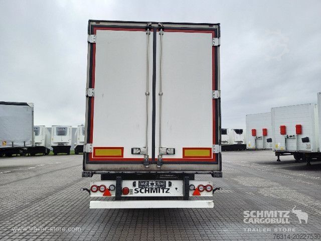 Полуремарке фрижидер Schmitz Cargobull Tiefkühler Standard Doppelstock