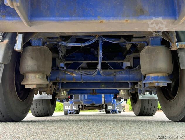 রেফার সেমিট্রেলার SAMRO ISO BOX THERMO KING ONLY 846 ENGINE HOURS STEERI