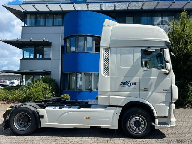 Standard nyergesvontató DAF XF 480 FT SSC, Abbiegeassistent, Standklima