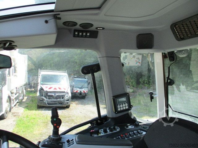 Mások LINDNER Lindner Lintrac 110
