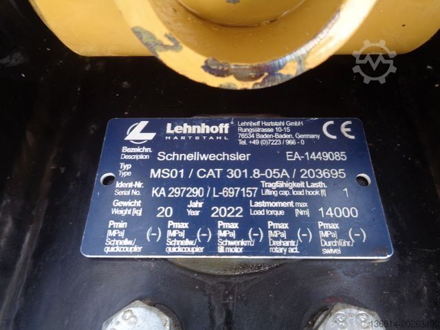 Minikotró CATERPILLAR 301.7 CR SW + 3 x Löffel