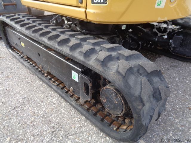 Minikotró CATERPILLAR 301.7 CR SW + 3 x Löffel