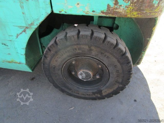 Stivuitoare diesel Mitsubishi 2,5 Ton.- Triplex 4,7m - Zinkenversteller + Seiten