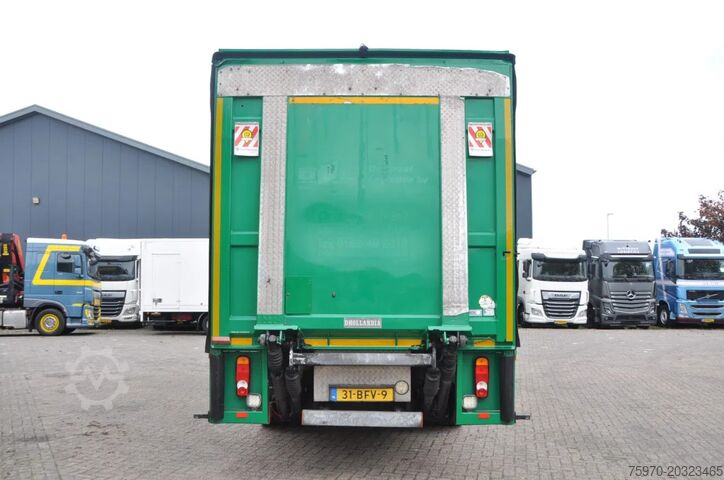Mala DAF CF 250 2015 / 416.079km / DHOLLANDIA 2000kg