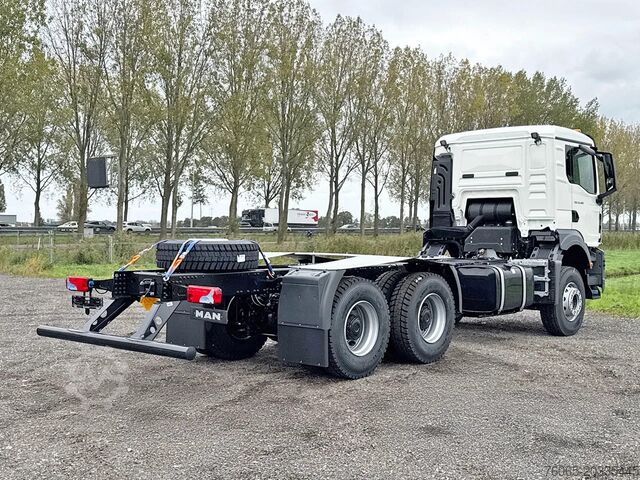 Chassis com cabina MAN TGS 33.400 BB CH Chassis Cabin (7 units)