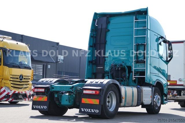 Standard nyergesvontató VOLVO FH 460 Globetrotter Kühlbox Euro 6