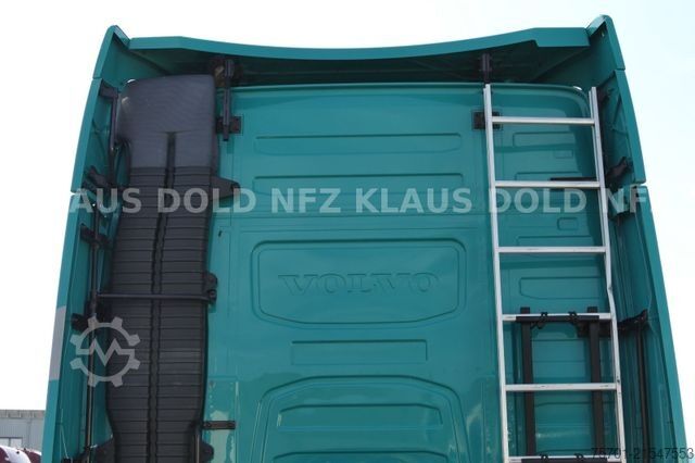 Standard nyergesvontató VOLVO FH 460 Globetrotter Kühlbox Euro 6