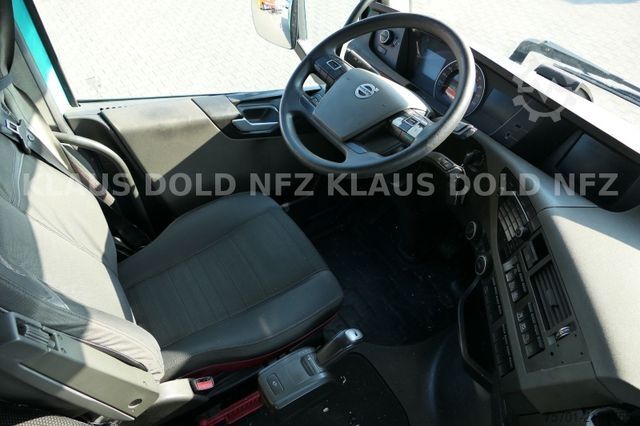 Standard nyergesvontató VOLVO FH 460 Globetrotter Kühlbox Euro 6