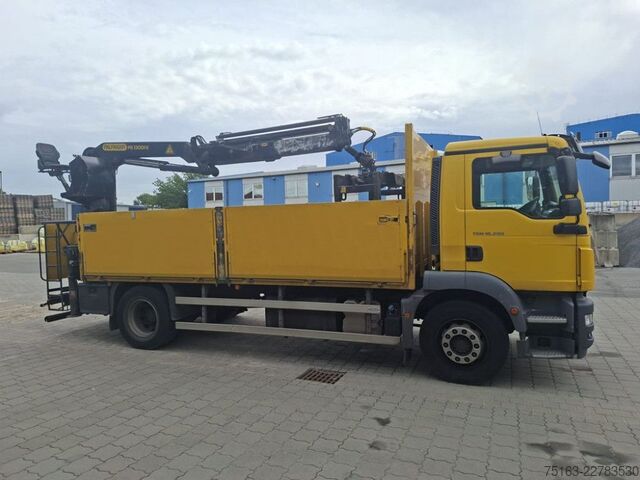 Camión de plataforma MAN TG-M 18.290 4x2 BL Pritsche Heckkran 3xhydr.Ausc