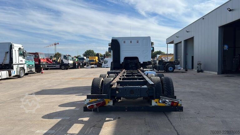 Chassis cab Renault Premium 450 DXI (BOITE MANUELLE / LAMES / BIG A...