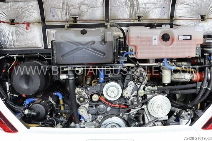 Bus Antar Kota Iveco Crossway 10.8m Pop / Double middle door / Lift ...