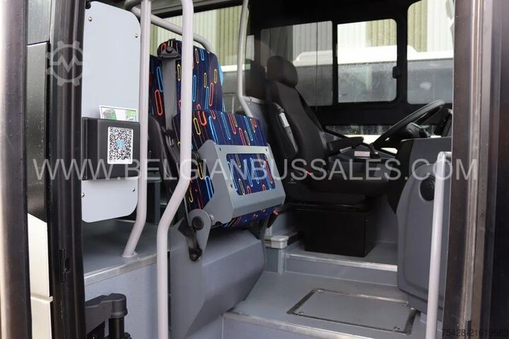 Bus Antar Kota Iveco Crossway 10.8m Pop / Double middle door / Lift ...