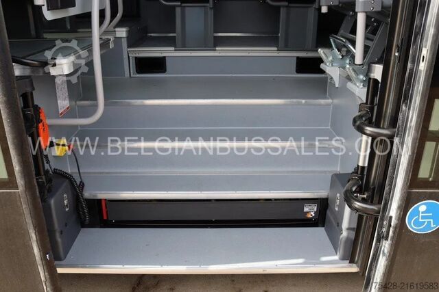 Інтерсітібус Iveco Crossway 10.8m Pop / Double middle door / Lift ...