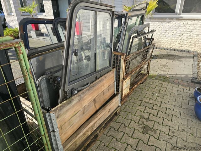 Cabine pentru stivuitoare NISSAN NiSSAN