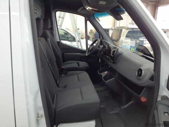 Kombi s visokim krovom Mercedes-Benz Sprinter 317 CDI Kasten Hochdach Pro Kamera Navi