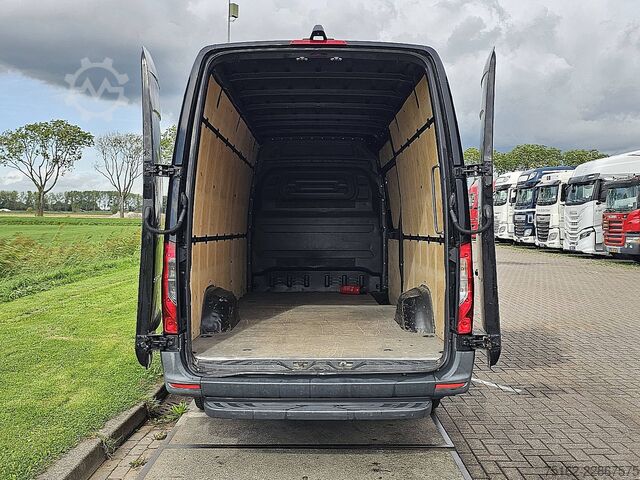  MERCEDES-BENZ SPRINTER 319 L3H2 V6 3.0Ltr Mbux Automaat 190PK...