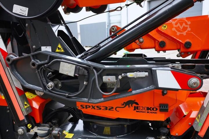 Grue mobile Jekko SPX532CL2 Electric, Remote Controlled, 17.3m Lifti