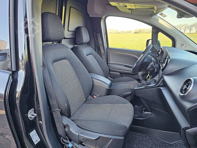 Valise MERCEDES-BENZ CITAN 110 CDI L1 Navi LED Trekhaak