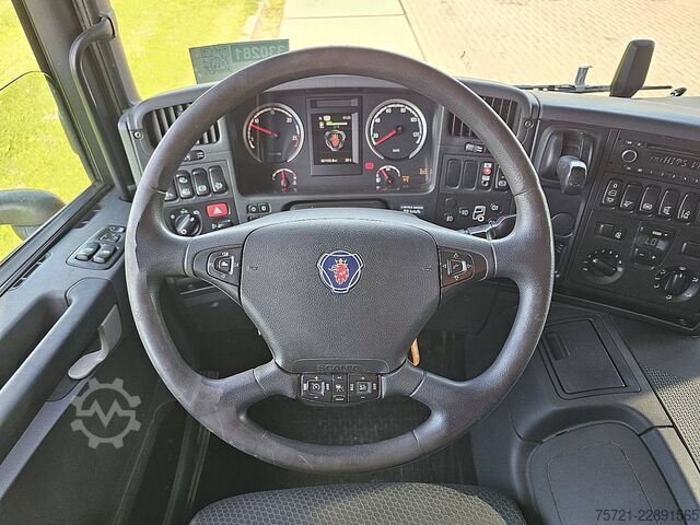 후크 암 시스템 SCANIA P450 8X4*6 HIAB 188-E3