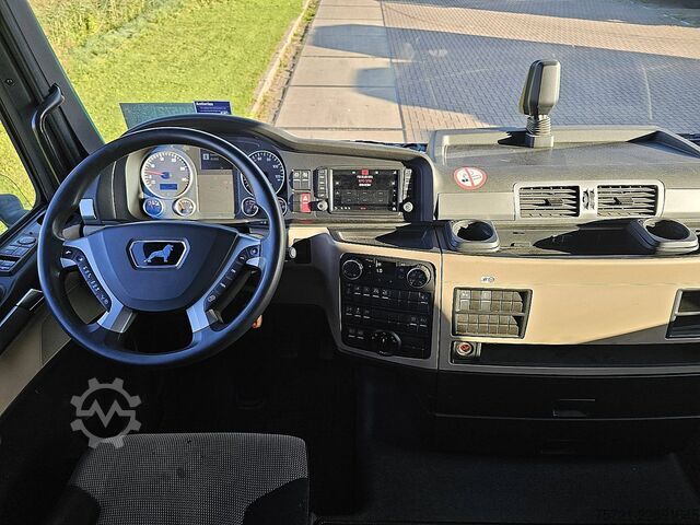 Padrão-SZM MAN 18.400 TGX