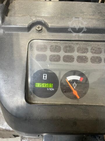 Gaffeltruck Nissan UD02A25PQ