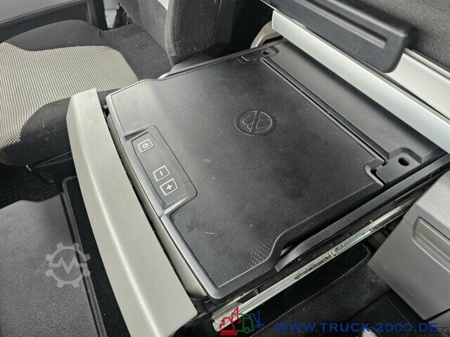 Đầu kéo tiêu chuẩn MAN TGS 18.460 4x4 (H) Kipphydr. + Bett Kühlschrank