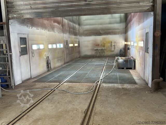 Cabines de grenaillage et de peinture USF 3 cabines de grenaillage et de peinture