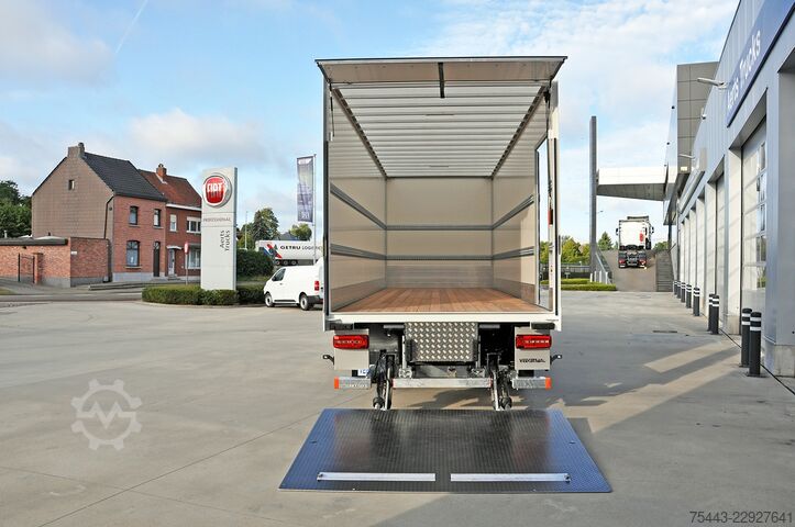 Maleta DAF XD 310 FA 4x2 ST969 Sleeper High - 19T - Super ...