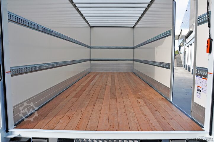 Maleta DAF XD 310 FA 4x2 ST969 Sleeper High - 19T - Super ...