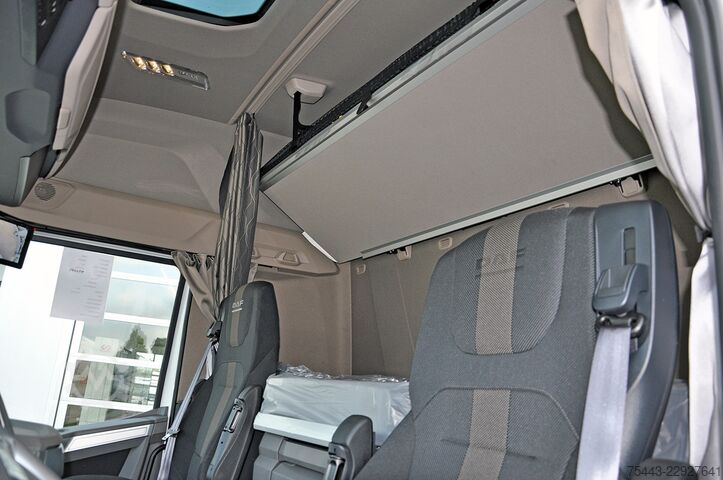 Maleta DAF XD 310 FA 4x2 ST969 Sleeper High - 19T - Super ...