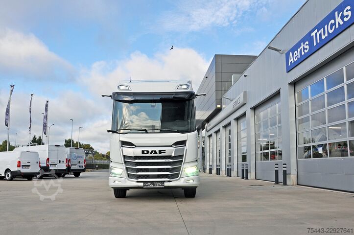 Maleta DAF XD 310 FA 4x2 ST969 Sleeper High - 19T - Super ...