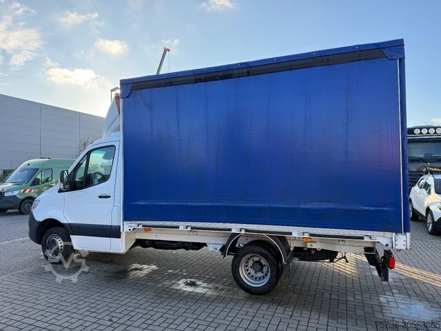 Curtain sider van MERCEDES-BENZ Sprinter 519 CDI Pritsche+Schiebeplane/Automatik