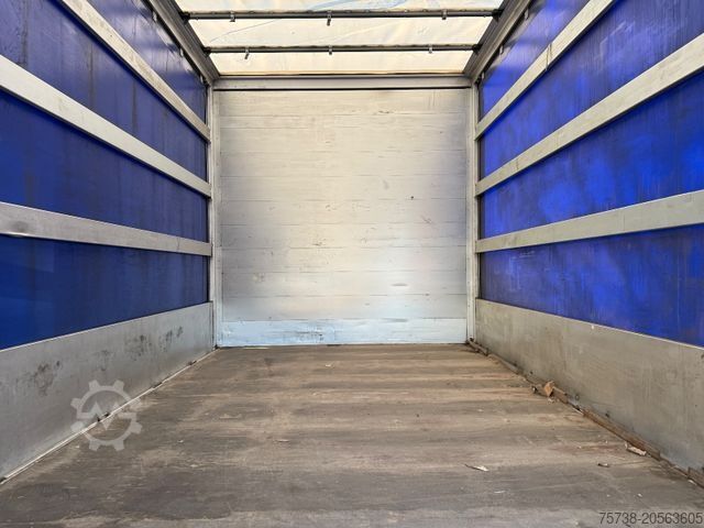 Curtain sider van MERCEDES-BENZ Sprinter 519 CDI Pritsche+Schiebeplane/Automatik