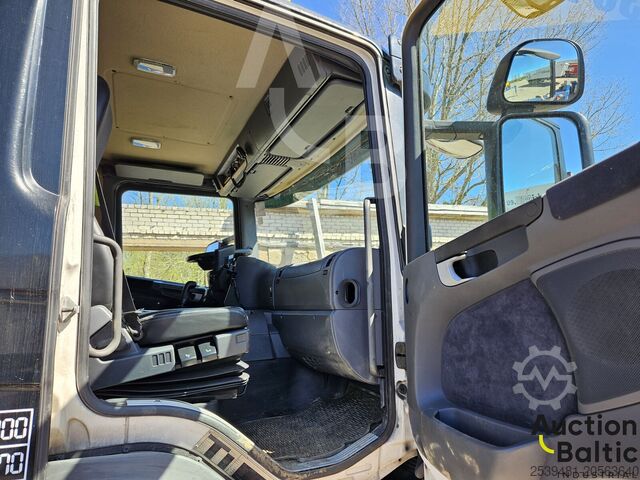 Truck aerial platform Scania P 310