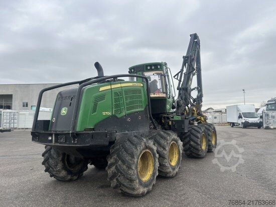 Kendaraan kehutanan JOHN DEERE 1270G HARVESTER 8X8