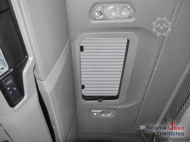 标准牵引车头 Scania R 460 A4x2NA - SUPER -