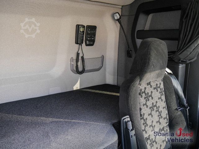 标准牵引车头 Scania R 460 A4x2NA - SUPER -