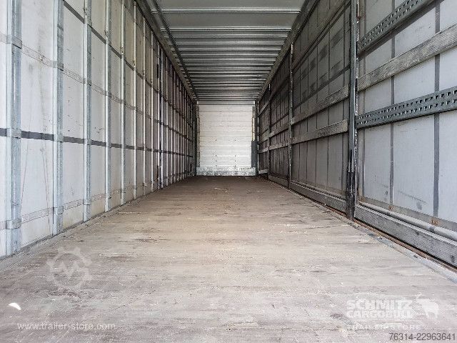 مقطورة نصفية مفتوحة مع قماش مشمع Schmitz Cargobull Curtainsider Mega Getränke