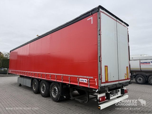مقطورة نصفية مفتوحة مع قماش مشمع Schmitz Cargobull Curtainsider Standard Getränke