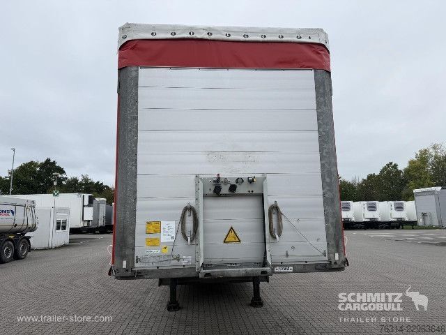 مقطورة نصفية مفتوحة مع قماش مشمع Schmitz Cargobull Curtainsider Standard Getränke