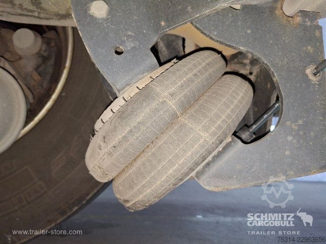 مقطورة نصفية مفتوحة مع قماش مشمع Schmitz Cargobull Curtainsider Mega Getränke
