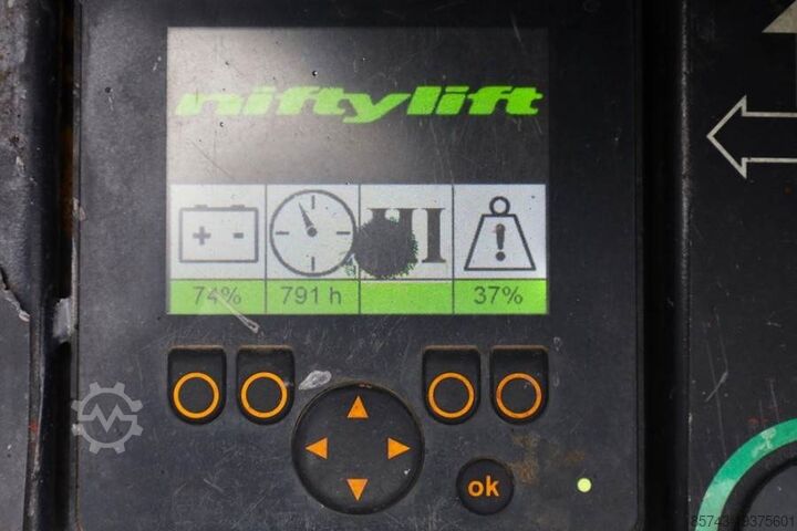 Plataforma de trabajo telescópica articulada Niftylift HR17N Hybrid MK3 Hybrid Battery & Diesel, 17m Work