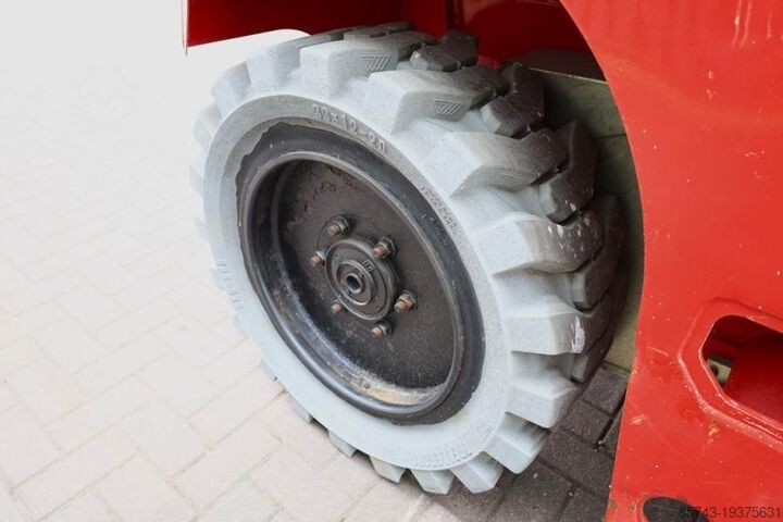 Elevador de tesoura PB LIFT S175-19E 4x4 Electric, 4x4 Drive, 18.1m Worki