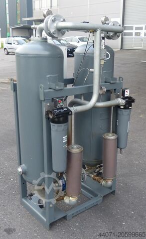 压缩空气吸附式干燥机 CD150+ Atlas Copco CD150+