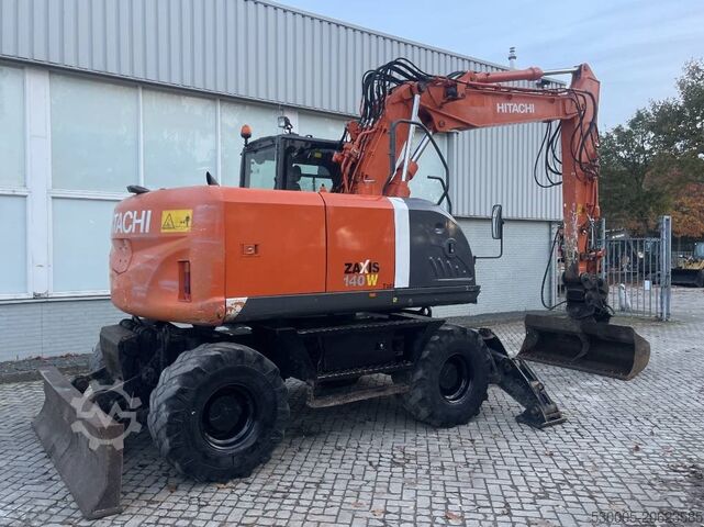Ratinis ekskavatorius Hitachi ZX 140 W-3