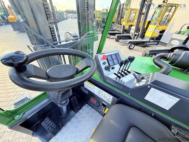 Četverosmjerni viličar Combilift C2500CB DIESEL TRIPLEX 5500 FREE LIFT