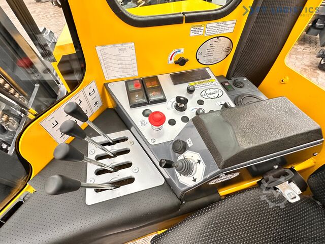 4-suuntainen haarukkatrukki Combilift C4500 / DUPLEX 4050MM DIESEL POSITIONER